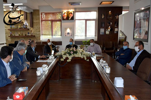 برگزاری جلسه ای در دفتر شهردار نجف‌آباد